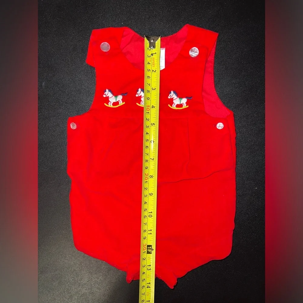 LN vintage Baby Romper Red Velvet Christmas Embroidered Horses 3 6 Months Snaps
